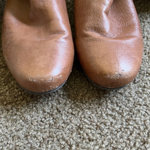 Tan leather boots - Picture 4 of 7